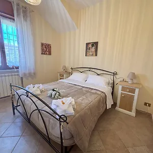 A Casa Di Iole Apartment